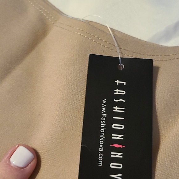 Dress - Picture 2 of 2